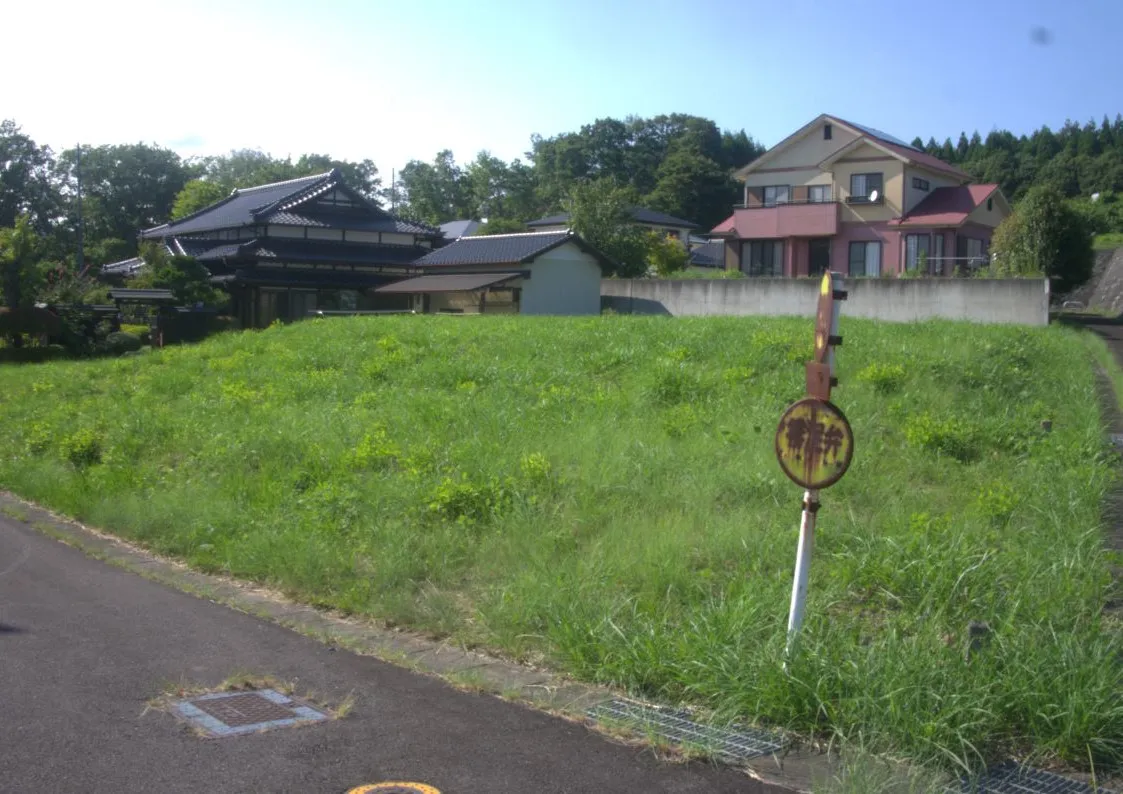 赤粉地区の分譲地の道路と区画の様子